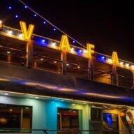 کشتی تفریحی وفا - فروشگاه تفریحات قشم